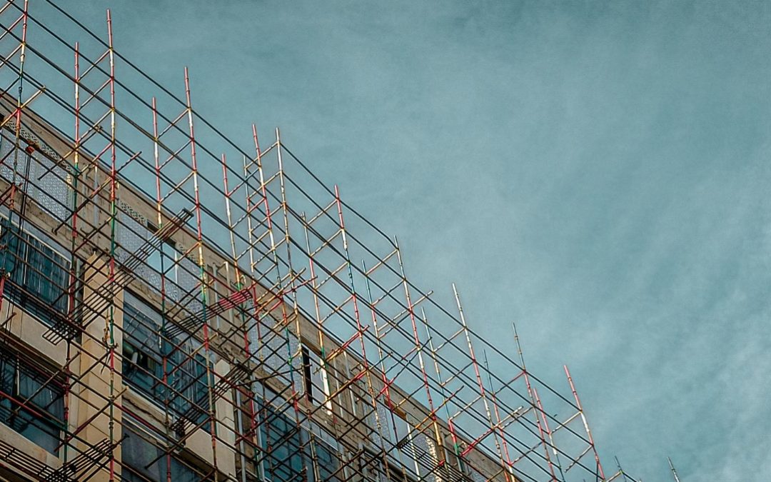 שיפוץ בניין – תהליך מקצועי לשימור ושדרוג מבנים ישנים